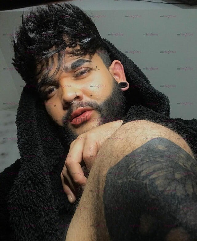 FOTOS DE JOVEN ALEGRE CARIÑOSO SUPER ARRECHO DISPONIBLE PARA TI BB