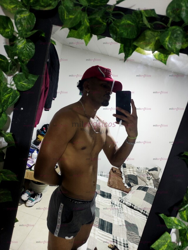 FOTOS DE MORENO DELGADO PINTA VERGÓN LECHERO CON SITIO