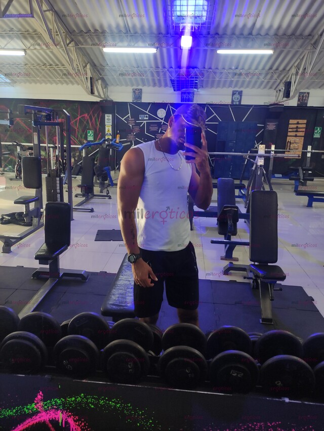 FOTOS DE MORENO DELGADO PINTA VERGÓN LECHERO CON SITIO