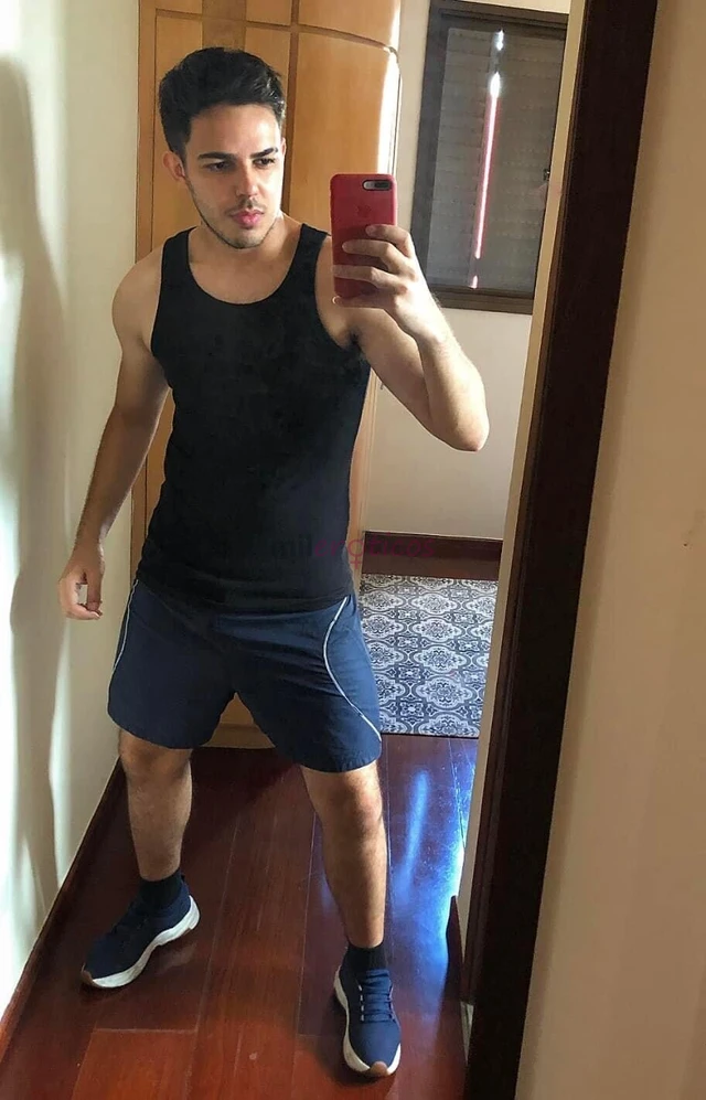 Venha relaxar atendimento comsexo e massagem nao uso sexo seguro boas referencias dialogo sem medo sem pressa saio para jantar vou no seu local tb me...