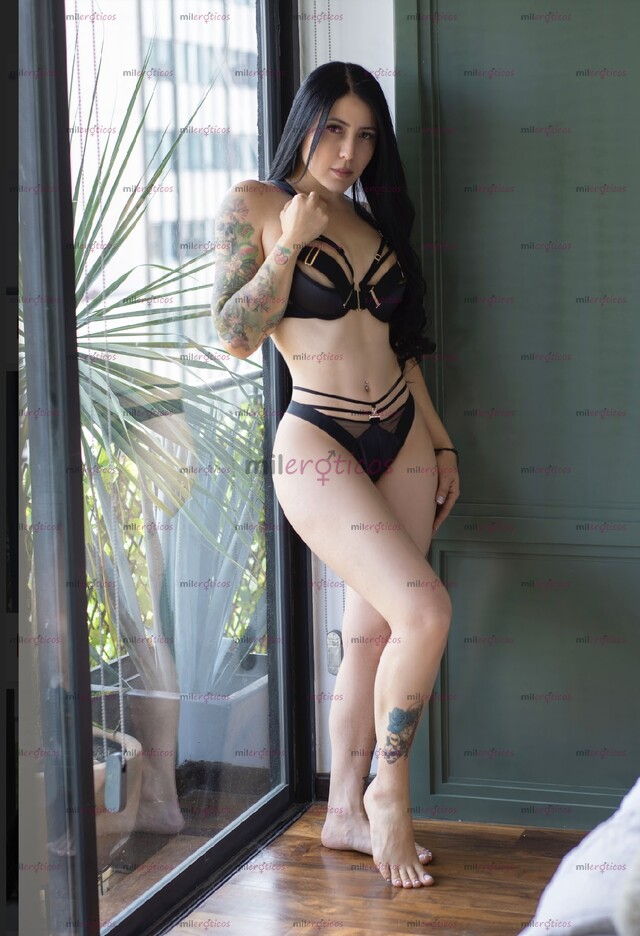 FOTOS DE HERMOSA Y COMPLACIENTE COLOMBIANA EN CDMX