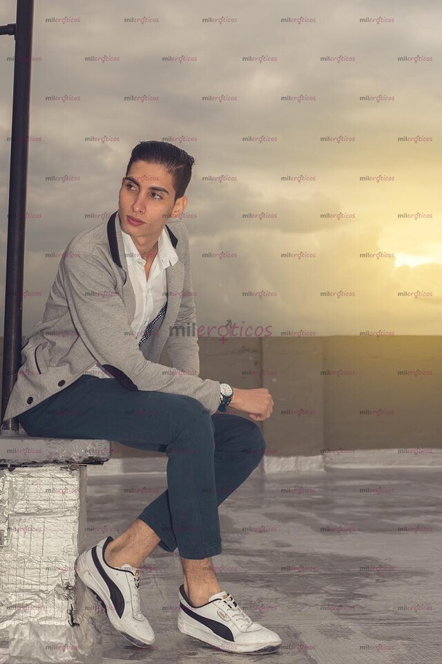 FOTOS DE SCORTS VERGON ATIENDO TODA CLASE DE GENERO SUPER COMPLACIENTE.