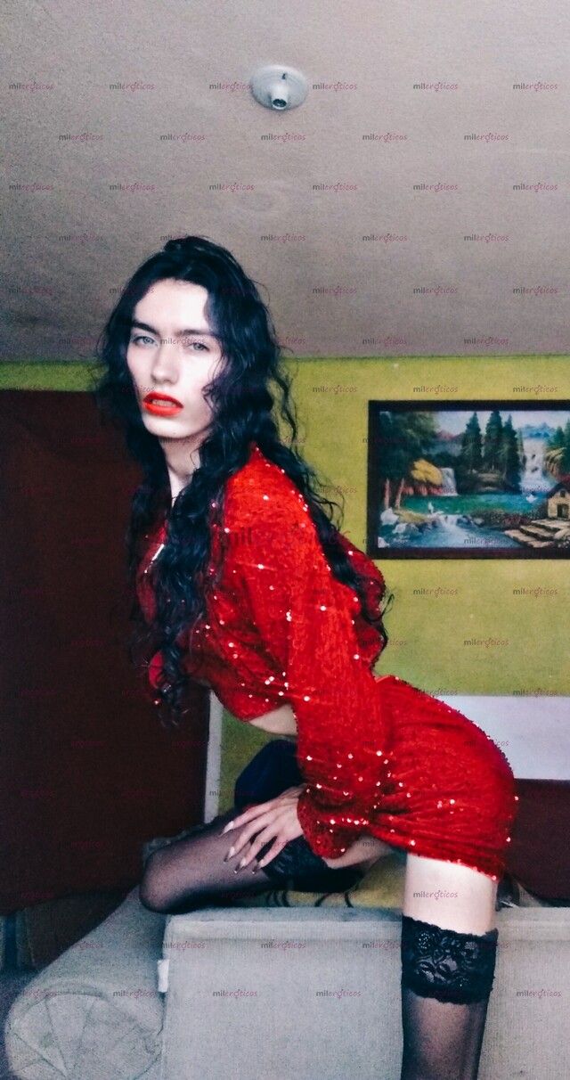 FOTOS DE NIÑA TRANS DE 19 AÑOS DE EDAD. QUIERO COMPLACERTE PAPI.