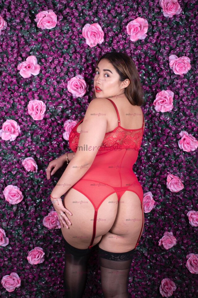 FOTOS DE ROMINA TETONA PUTONA CON MUCHAS GANAS DE COJERTE RICO