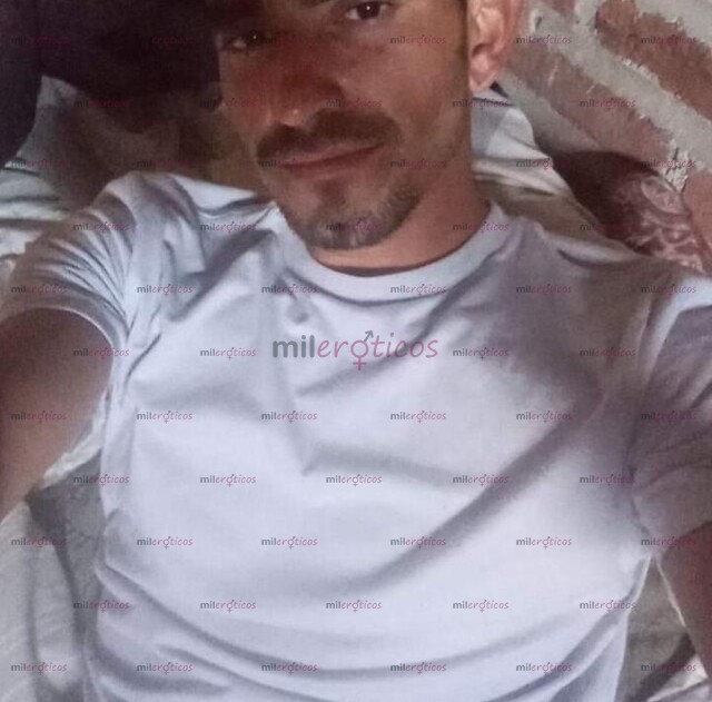 FOTOS DE MIS SERVICIOS PARA PASAR UN RATO AGRADABLE DE MAXIMO PLACER. SOY UN JOVEN GUAPO,