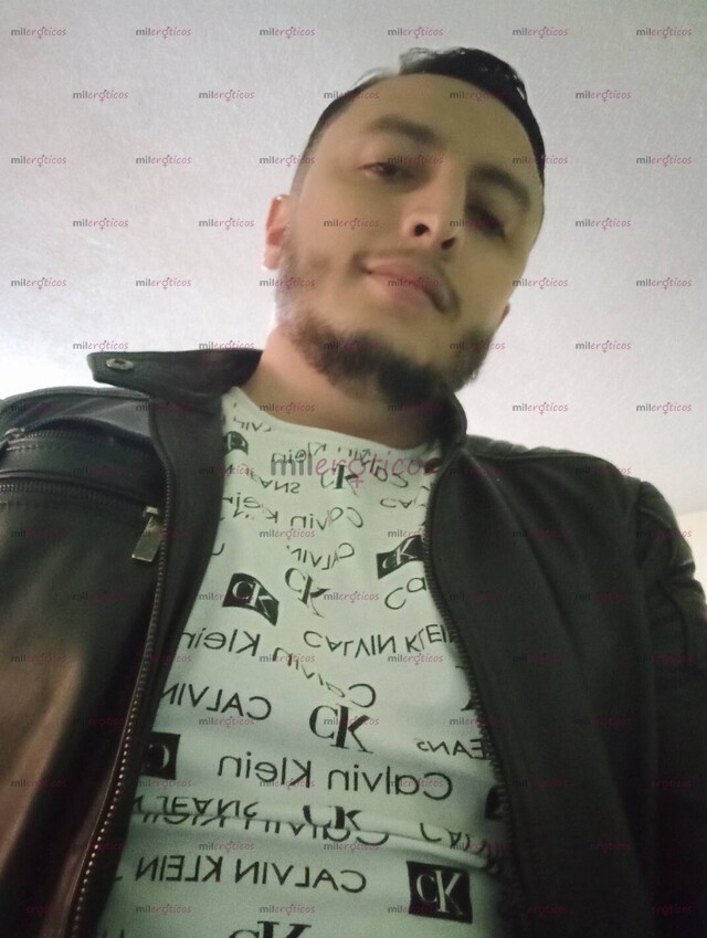 FOTOS DE HOLA. SOY DAMIÁN CABALLERO DISCRETO Y COMPACIENTE