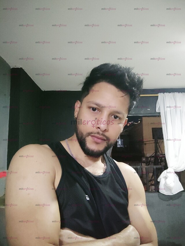 FOTOS DE ATLÉTICO SERIO VARONIL UNIVERSITARIO DISCRETO ASEADO