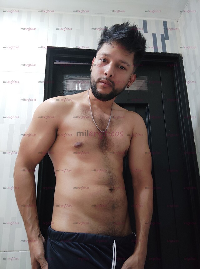 FOTOS DE ATLÉTICO SERIO VARONIL UNIVERSITARIO DISCRETO ASEADO