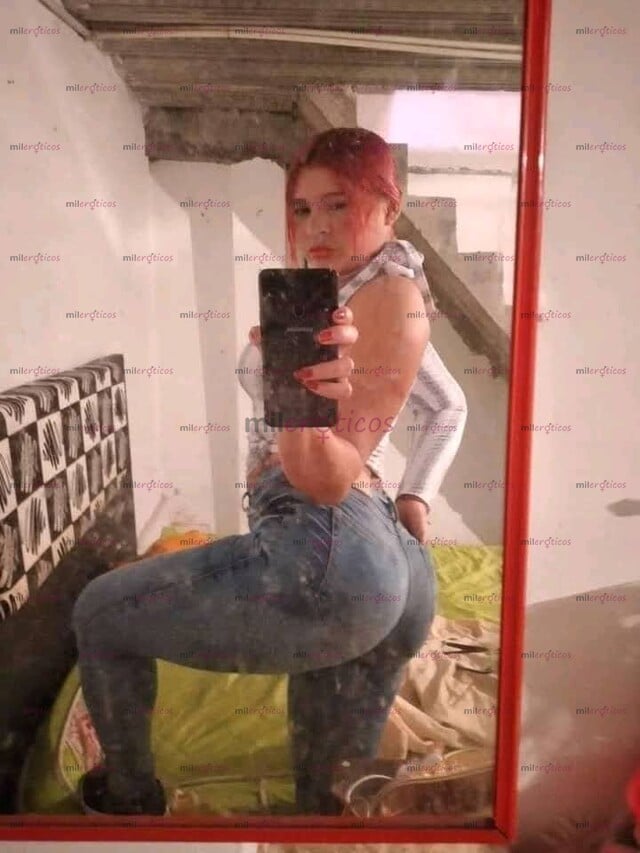 FOTOS DE HOLA AMORES VENGO A SACARLES ESA LECHE BIEN RICOOOO