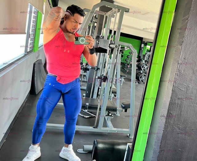 FOTOS DE NO OFERTA NO PROMO ACTIVO VARONIL GUAPO MUSCULOSO LAMPIÑO MACHO PIERNÓN NALGÓN