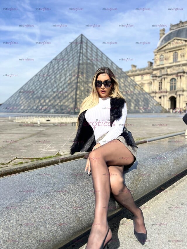 FOTOS DE ESCORT DE TALLA INTERNACIONAL: POCOS DÍAS, CON LUGAR. VEN Y DISFRUTA A MI LADO.