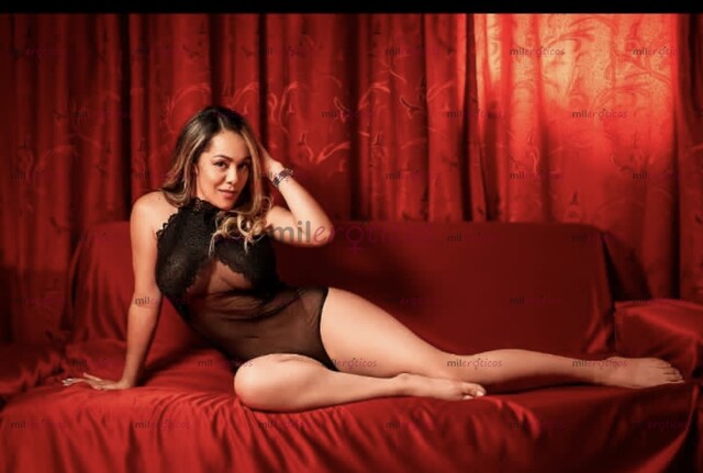 FOTOS DE HELENA CHICA ARDIENTE CON ESPECTACULAR CURVAS CON UNA PECAS SEXY TE VAN ENCANTA