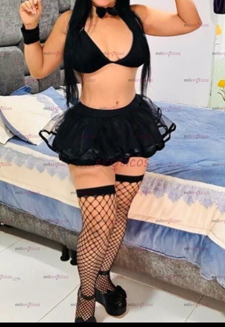 FOTOS DE MAQUINA SEXUAL ,PLACER PASIÓN Y LUJURIA CON ESTA PUTITA BIEN CALIENTE