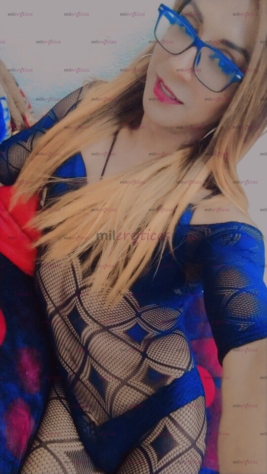 FOTOS DE LA UNICA E INIGUALABLE , SEXY Y MUY CACHONDA ,LA CHICA TV ELLIE