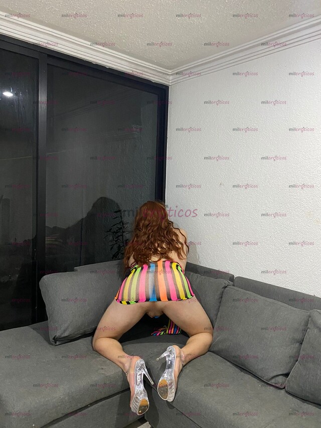 FOTOS DE $ 300. VERGA Y CULO RICO COMPLACIENTE UNA PUTITA CALIENTE EN LA CAMA