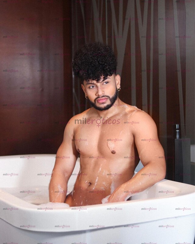 FOTOS DE ISMAEL MORENO BARBÓN DISPUESTO A SATISFACER TUS DESEOS