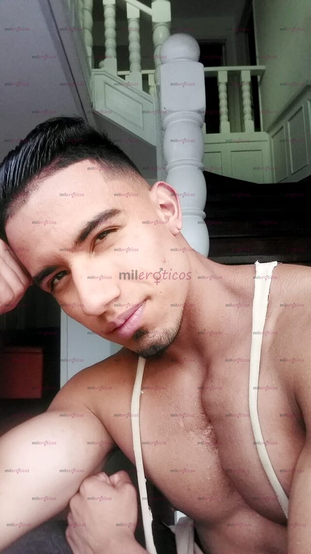 FOTOS DE HOMBRE ESBELTO TOTALMENTE MASCULINO DISPONIBLE