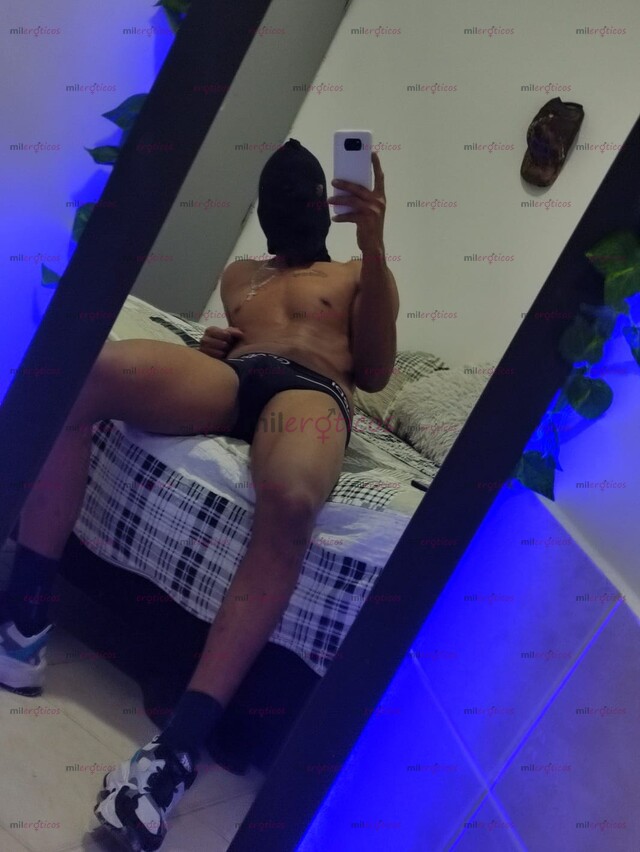 FOTOS DE VEN Y DISFRUTA CON ESTE MORENAZO NO TE ARREPENTIRAS..