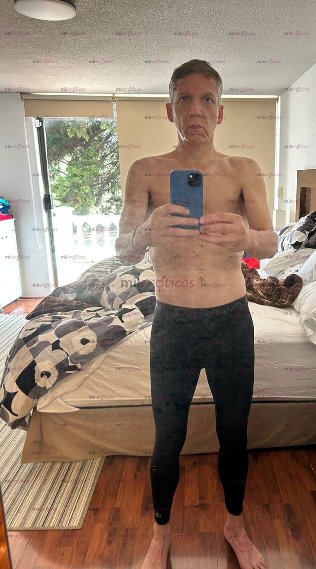 FOTOS DE HOMBRE RESPETOSO MENTE ABIERTA CON GANAS DE PASARLA MUY BIEN DOY AYUDA ECONOMICA