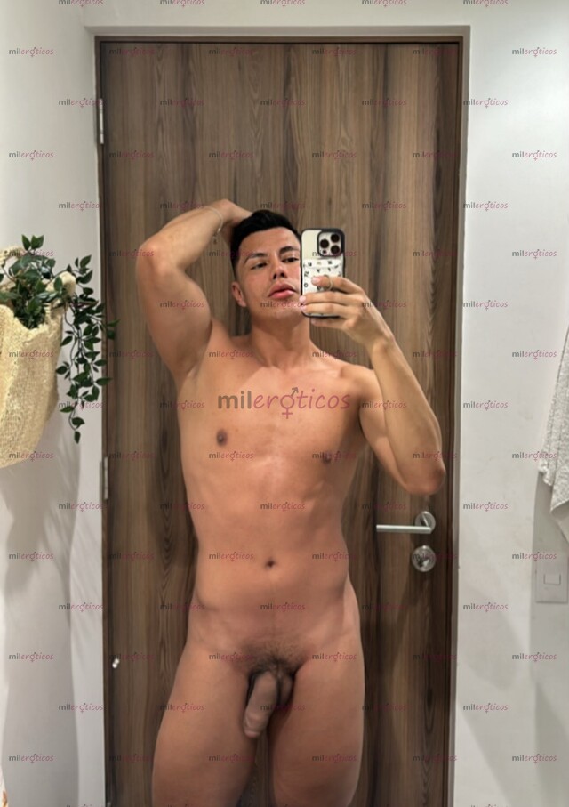 FOTOS DE CHICO CALIENTE Y COMPLACIENTE MEXICANO,VERSÁTIL PARA MAYOR PLACER