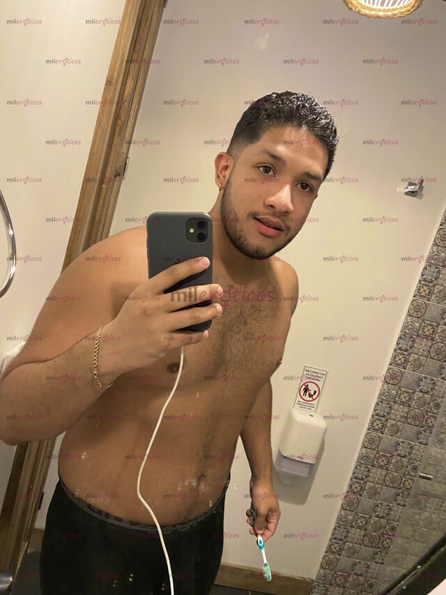 FOTOS DE SEXY, UNIVERSITARIO, MORBOSO, CARISMÁTICO Y MUY COMPLACIENTE!!!