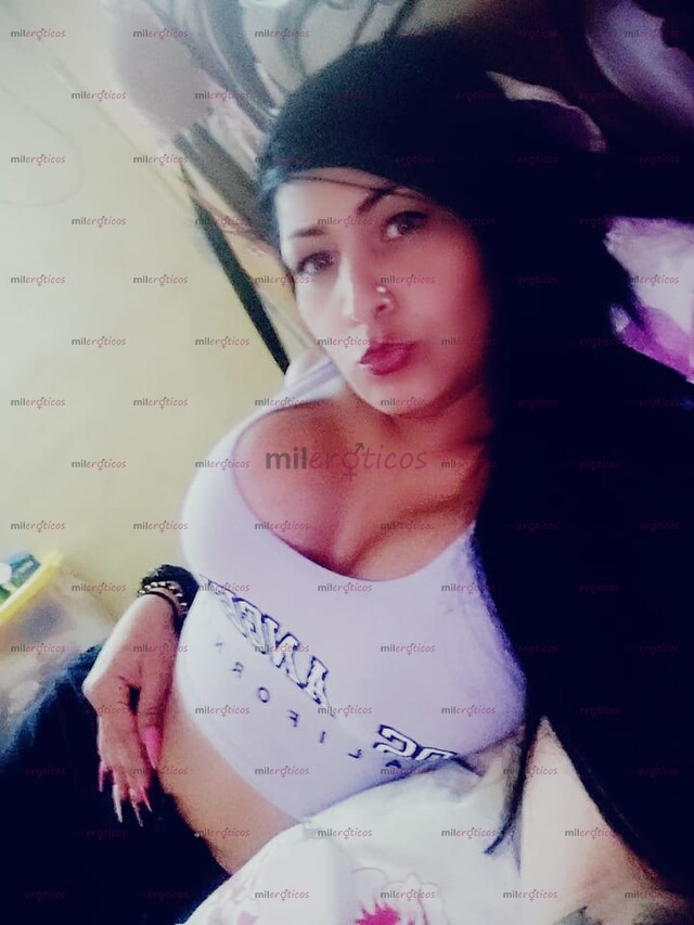 FOTOS DE SEXI CON GANAS DE PASARLA RICO A DOMICILIO AMOR