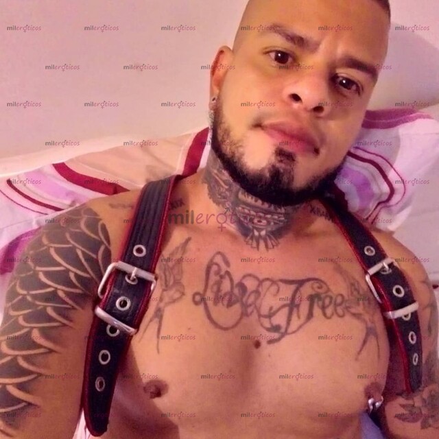 FOTOS DE ADRIAN MACHO DOMINATE 3202084790 FETICHES FANTASIAS