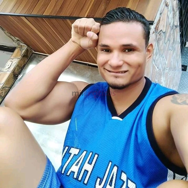 Hombre dotado pico 21 cm que te hara un sexo exquisito trato de pololos y buena atencion quizas quedes enamorad cuento con tus expectativas soy un gig...