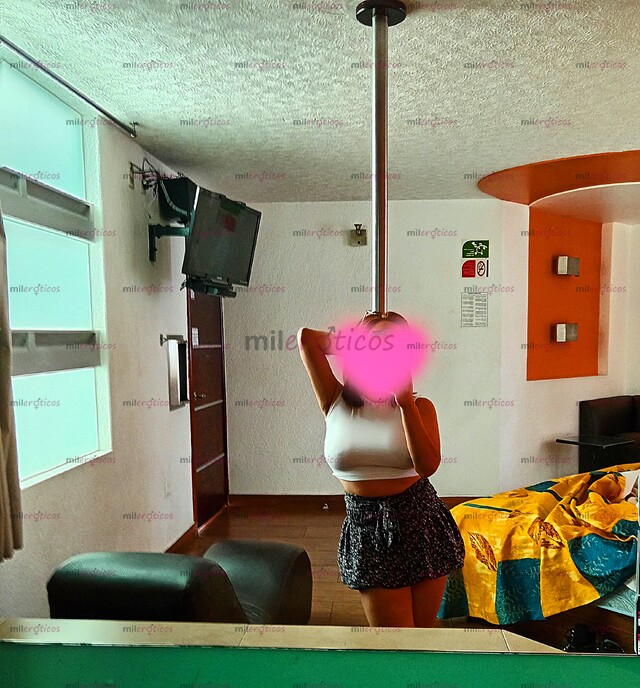 FOTOS DE CHICA NUEVA EN EL AMBIENTE, COMPLACIENTE, CARISMÁTICA Y HOT