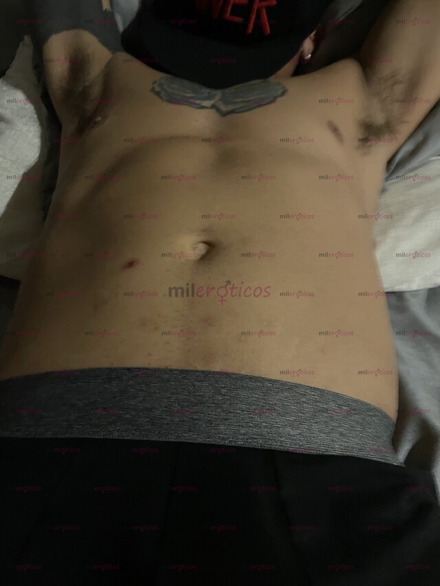 FOTOS DE JOVEN HETERO CURIOSO COMPLACIENTE DE CUALQUIER SEXO O CUALQUIER FANTASÍA