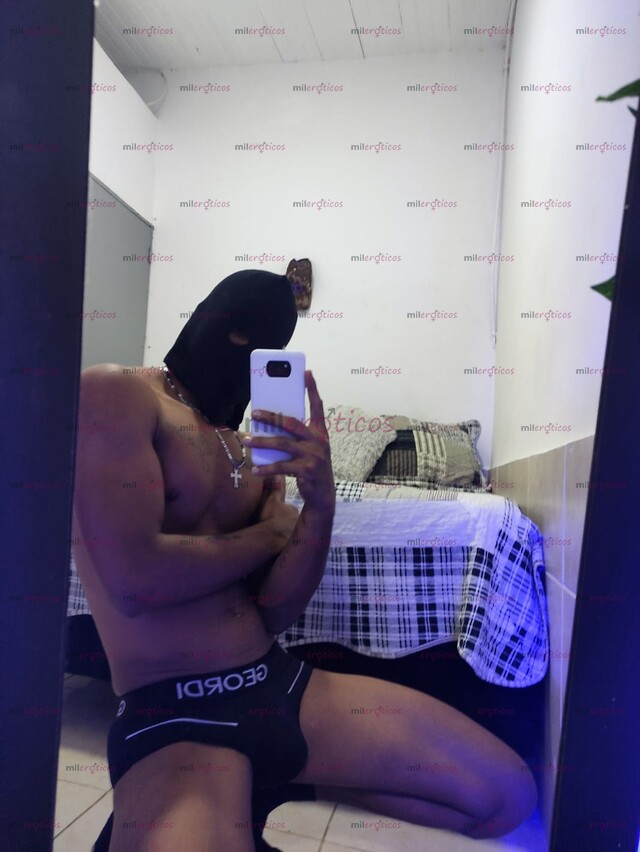 FOTOS DE JOVE MORENO FULL MORBOSO, DOTADO CON BUENA VIBRA