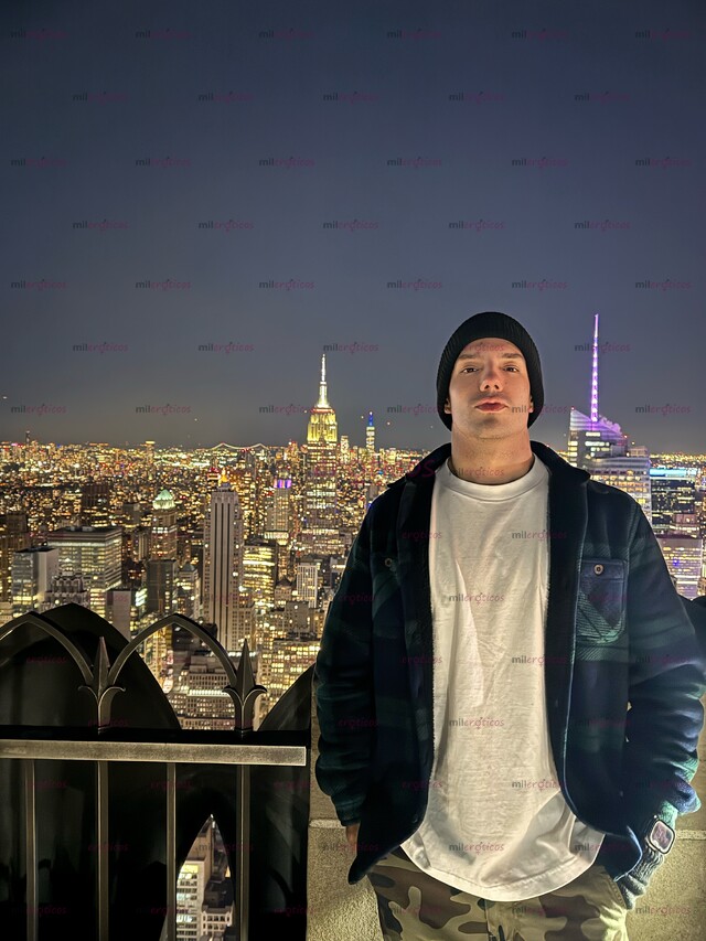 FOTOS DE COLOMBIANO CALIENTE Y VERGON POR POCO TIEMPO.