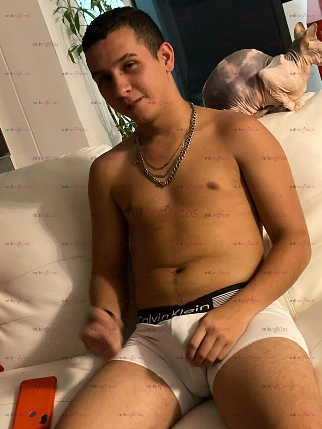 FOTOS DE YOUNG ACTIVE WITH EXPLICIT XXX CONTENT FOR ADULT COCK OF 23CM