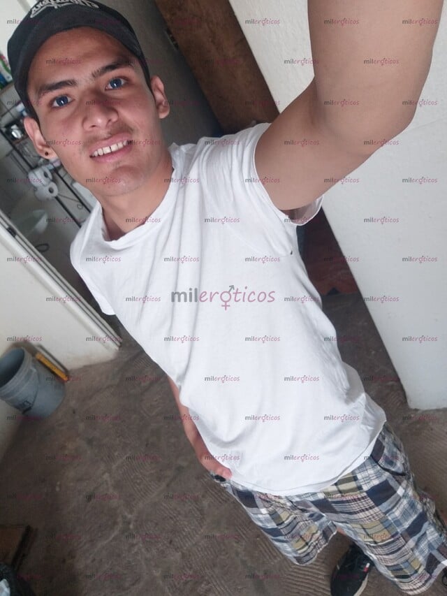 FOTOS DE HOLA CHICO GUAPO CALIENTE ROMPE CULOS. PREÑADOR CON GANAS DE TRATARTE COMO PUTA