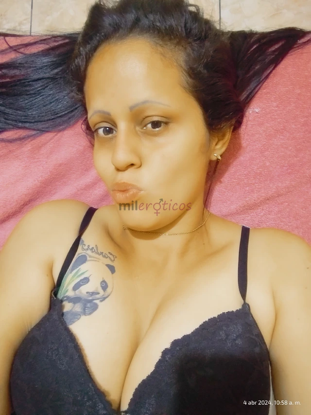 Soy una putita muy caliente le fascina el sexo virtual le encanta mojarse a chorros blanca cabello negro senos grandes dispuesta a complacer todos tus...