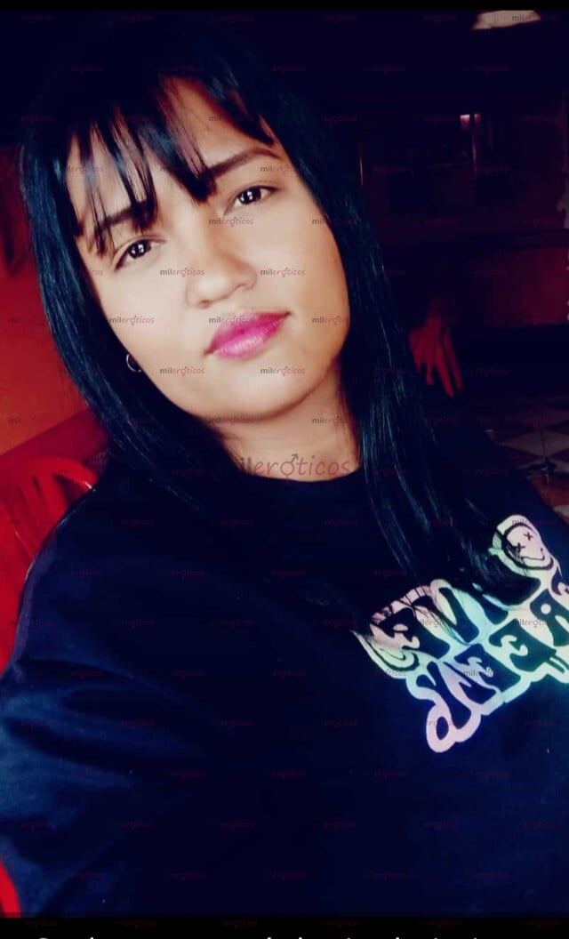 FOTOS DE CHICA SEXI RESPETUOSA DISPUESTA A COMPLACERTE EN TODO ARDIENTE EN LA CAMA