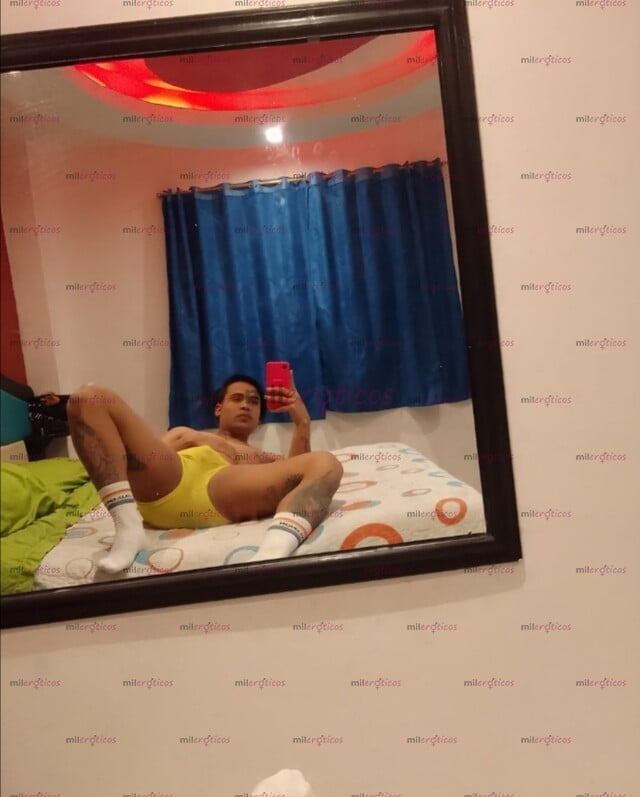 FOTOS DE NENESITO CACHON SUPER EXTROVERTIDO ATENTO PARA COMPLACER TUS FANTASÍAS SEXUALES