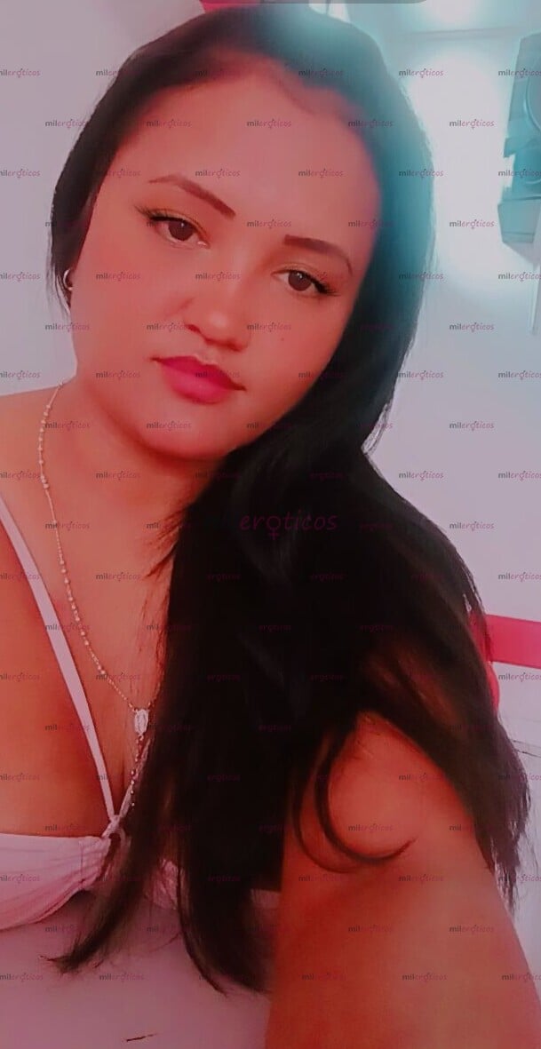 FOTOS DE CHICA SEXI RESPETUOSA DISPUESTA A COMPLACERTE EN TODO ARDIENTE EN LA CAMA