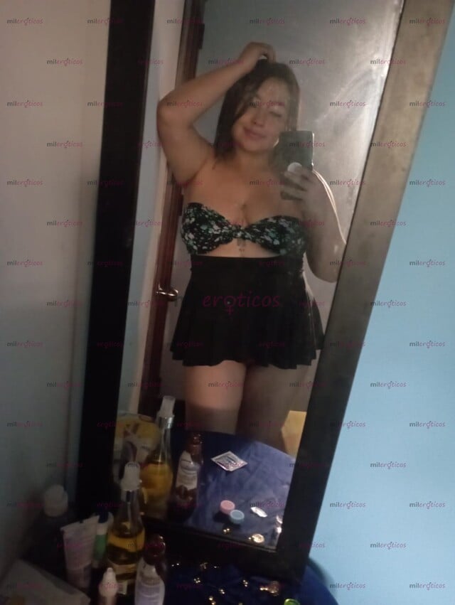 FOTOS DE LINDA JOVEN DE 24 AÑOS ARRECHITA CON GANAS DE SACARTE LA LECHE