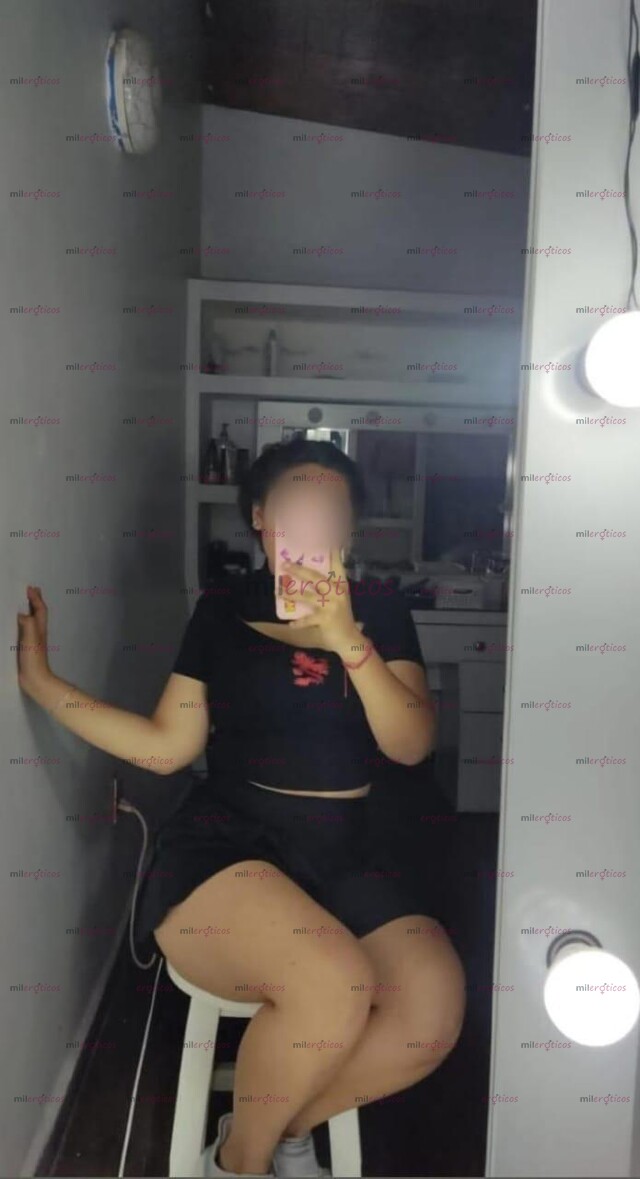 FOTOS DE TE VAS A PERDER ENTRE MI DELICIOSO CUERPO LLENO DE CURVAS DELICIOSAS.