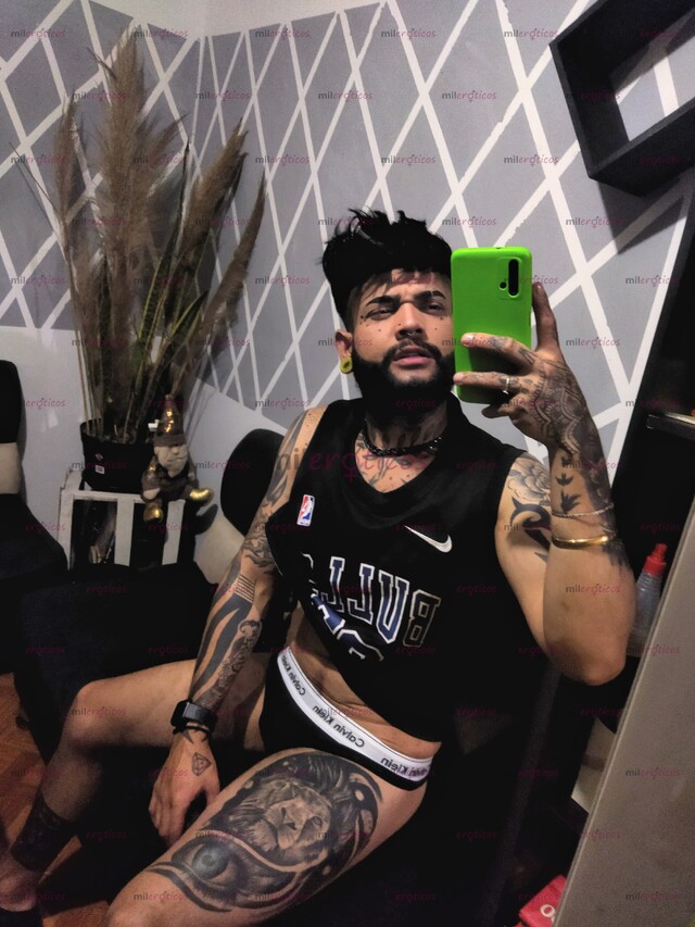 FOTOS DE CHICO TATUADO SUPER MORBOSO FANTASIOSO FETICHISTAS DISPONIBLE