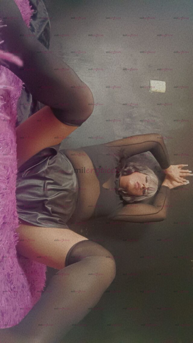 FOTOS DE HERMOSA TRAVESTI SUPER PUTONA CON GRANDES NALGAS