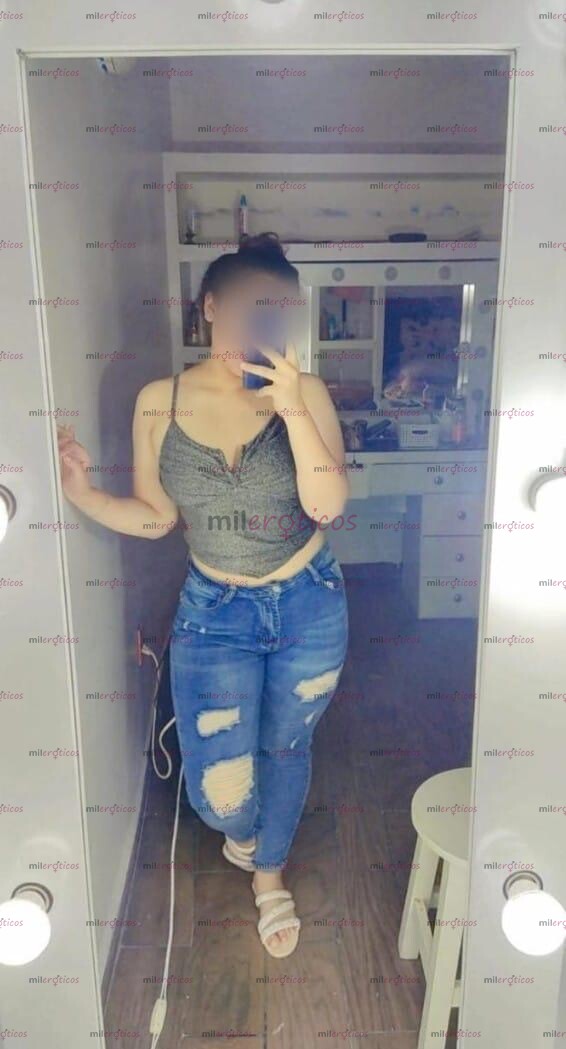 FOTOS DE CHAVITA CUERPO FIRME TETAS PARADITAS NALGAS DURAS VIENTRE PLANO.