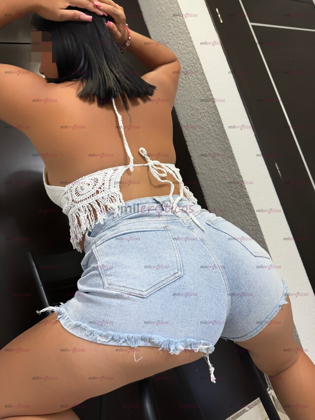 FOTOS DE CARNE ES LO QUE TENGO PAPI MIRA MI CULO RICO Y MI PANOCHITA SOFI LA MÁS CALENTON