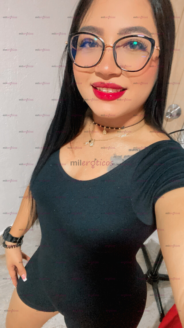 FOTOS DE KIMBERLY , CHICA PAISA ,DIOSA SEXUAL DISPUESTA A COMPLACEE