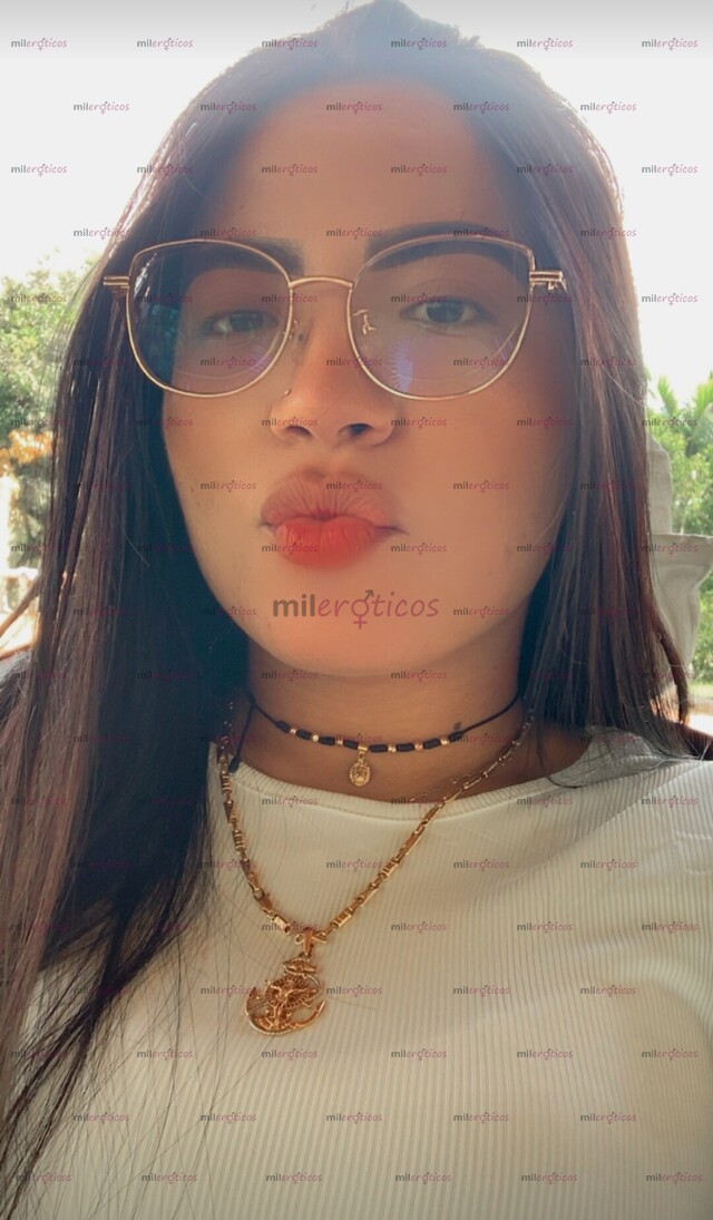 FOTOS DE KIMBERLY , CHICA PAISA ,DIOSA SEXUAL DISPUESTA A COMPLACEE