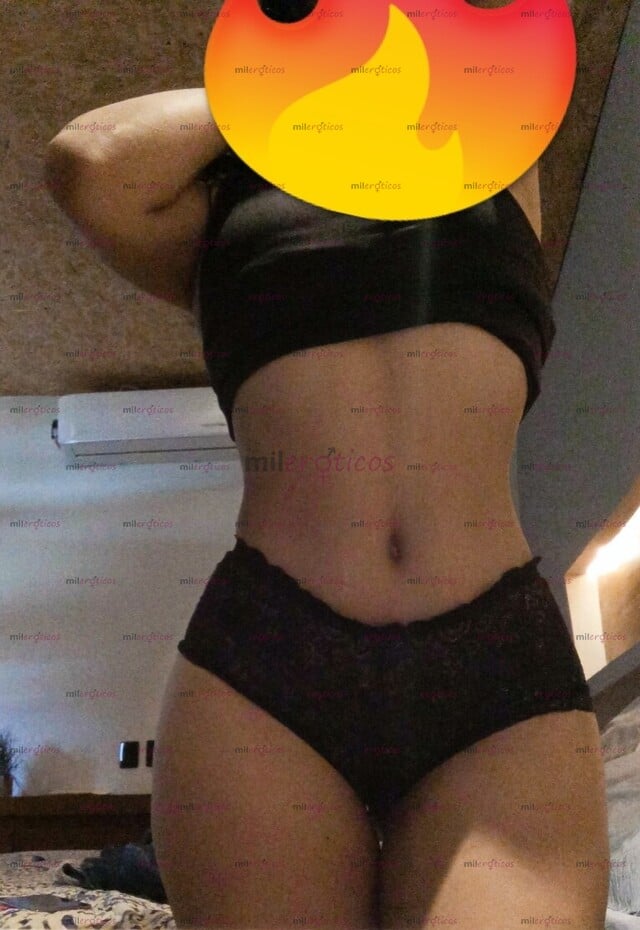 FOTOS DE ABREME DE PIERNAS BIEN RICO PAPI ,MOJAME TODA HASTA HACERME VENIR