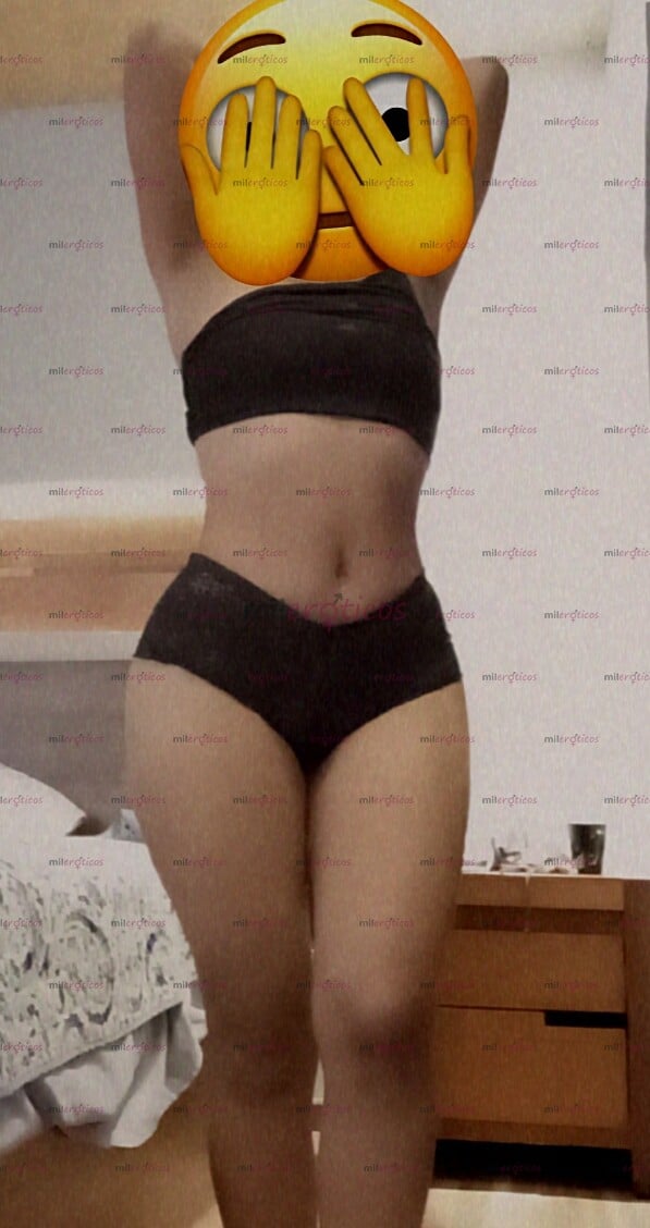 FOTOS DE ABREME DE PIERNAS BIEN RICO PAPI ,MOJAME TODA HASTA HACERME VENIR