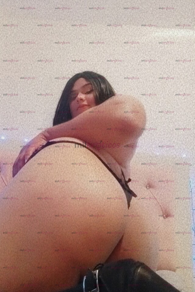 FOTOS DE RENATA CHICA TRANS, DESLECHADORA VIRTUAL COMPLACIENTE Y CARIÑOSA.