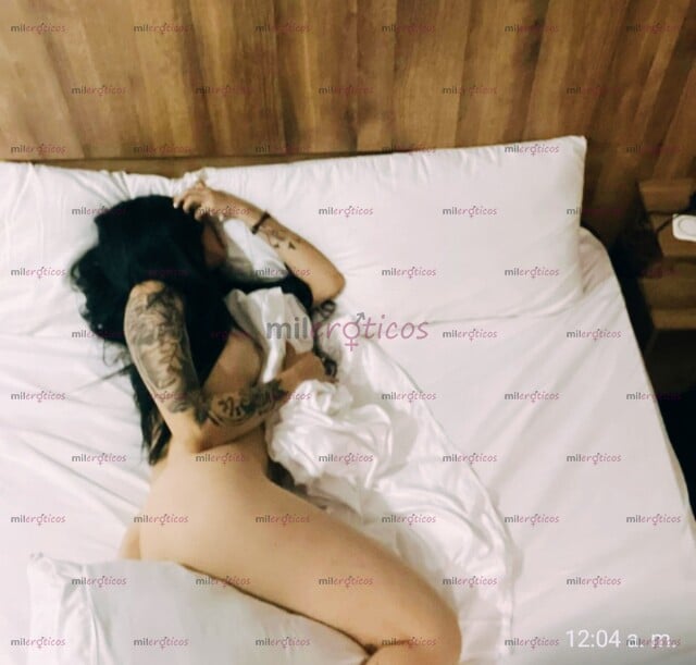 FOTOS DE APROVECHEN MIS AMORES VEN TE SACO LA LECHITA CON UNA BUENA MAMADITA